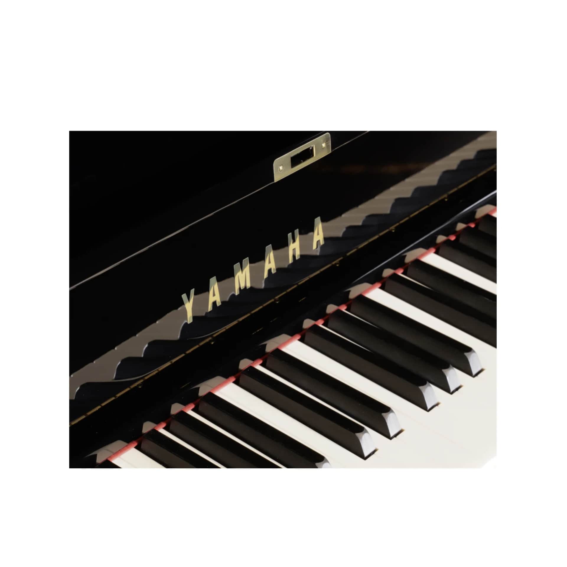 پیانو آکوستیک یاماها مدل YAMAHA YUS5 - 8